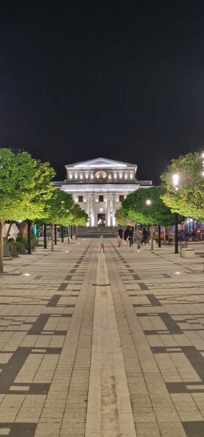 Ferienwohnung Popasul Dacului Calator Hunedoara Exterior foto